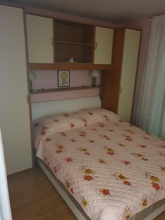 Apartments Martinovic By The Sea تشوكييتزا المظهر الخارجي الصورة
